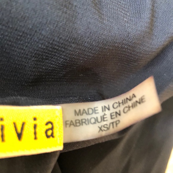 Dress - Picture 8 of 8